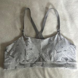 Athleta sports bra in medium